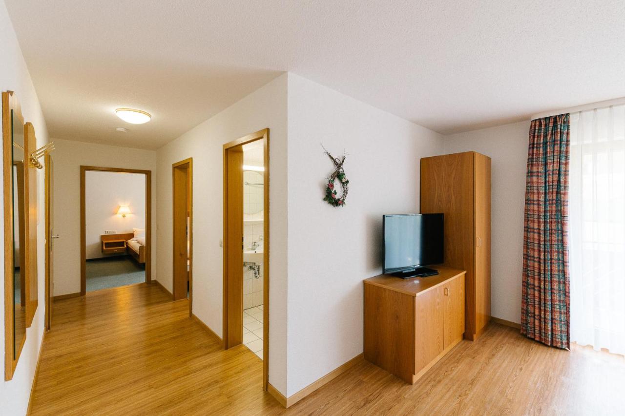 Rustikale 3 Zi.-FeWo Nähe Freiburg 70qm Simonswald Exterior foto
