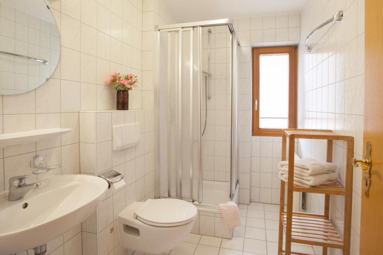 Rustikale 3 Zi.-FeWo Nähe Freiburg 70qm Simonswald Exterior foto